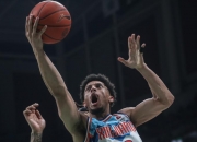 开云体育APP下载-篮球比赛中出现紧张激烈局面