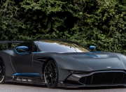 开云官网-爵士不敌太阳，进攻孤岛武切维奇在无垠沙漠中的困兽之斗