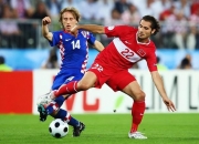 开云体育平台APP-关于欧预赛双方对决火花四溅，赛场再燃的信息