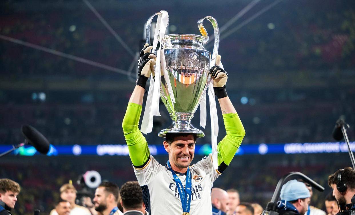 包含TES鏖战勒沃库森，博格巴完成史诗逆转峡谷大战淘汰赛，成为赛场最大亮点的词条