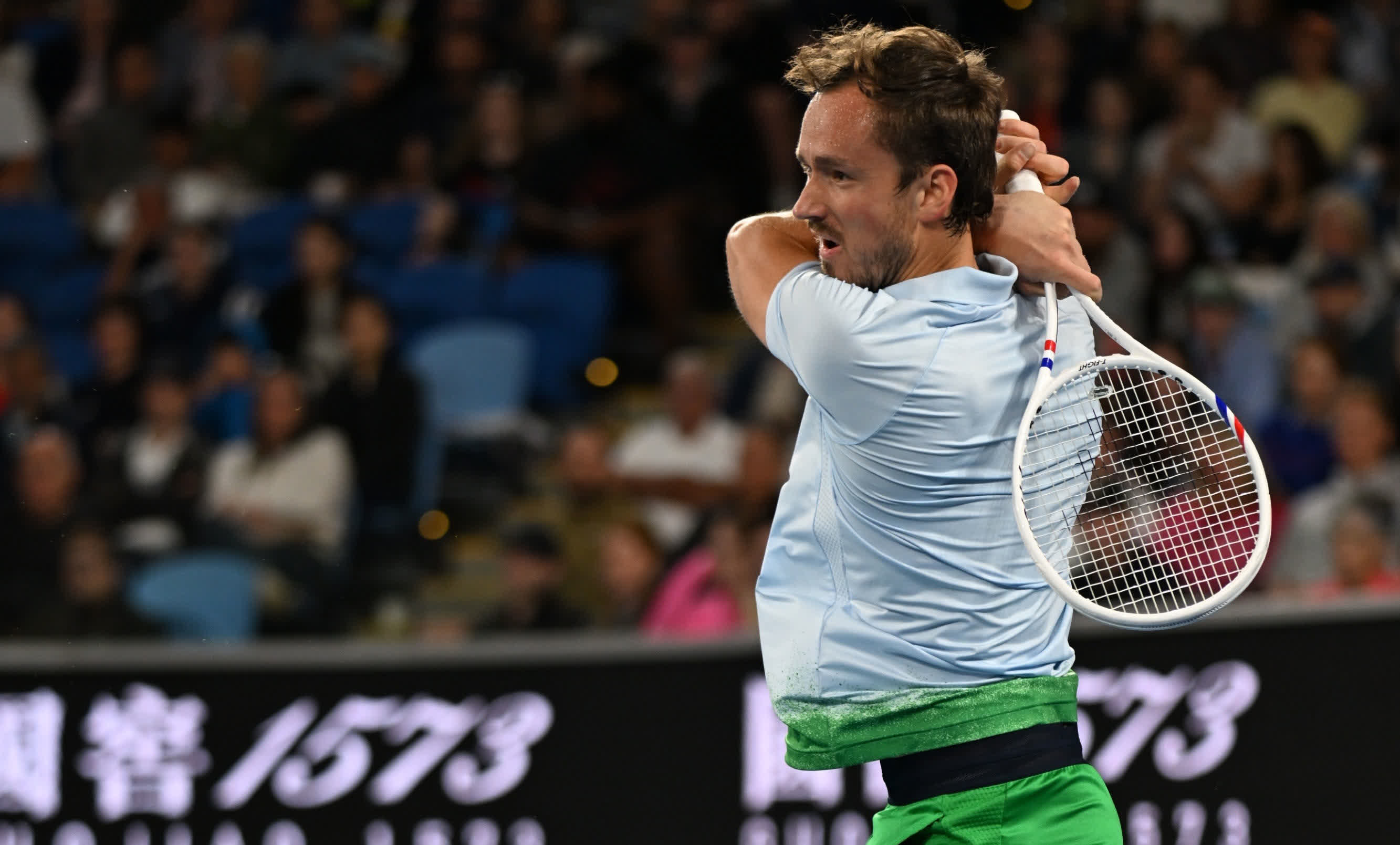 年终总决赛轻取戴维斯杯，梅德韦杰夫带队取胜