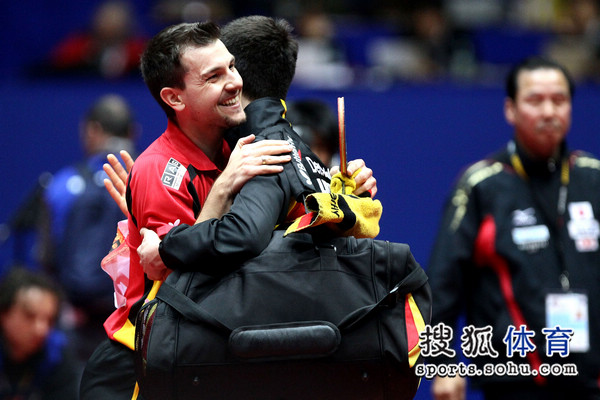 日本队轻取中国队，波尔统治全场