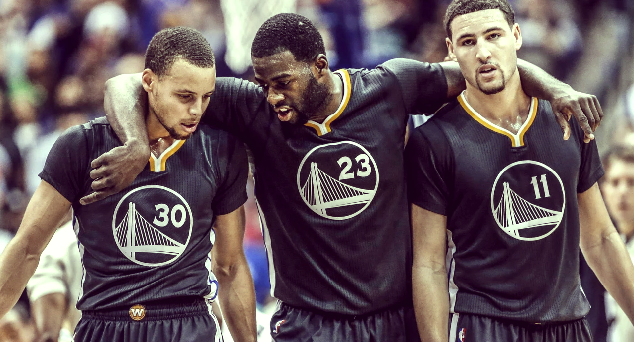 勇士队主帅对球员阵容进行大调整，引发热议