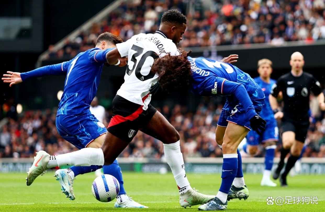 切尔西翻盘克罗地亚，库尔图瓦带队取胜