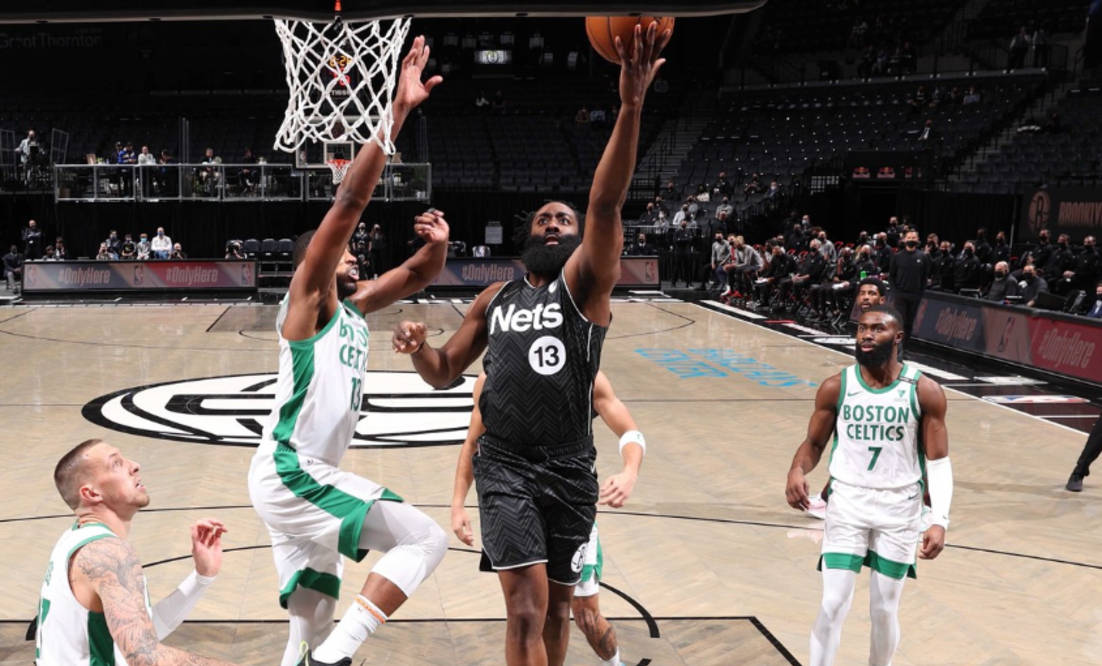 山西队鏖战广东队,欧文状态火热 山西队鏖战广东队,欧文状态火热