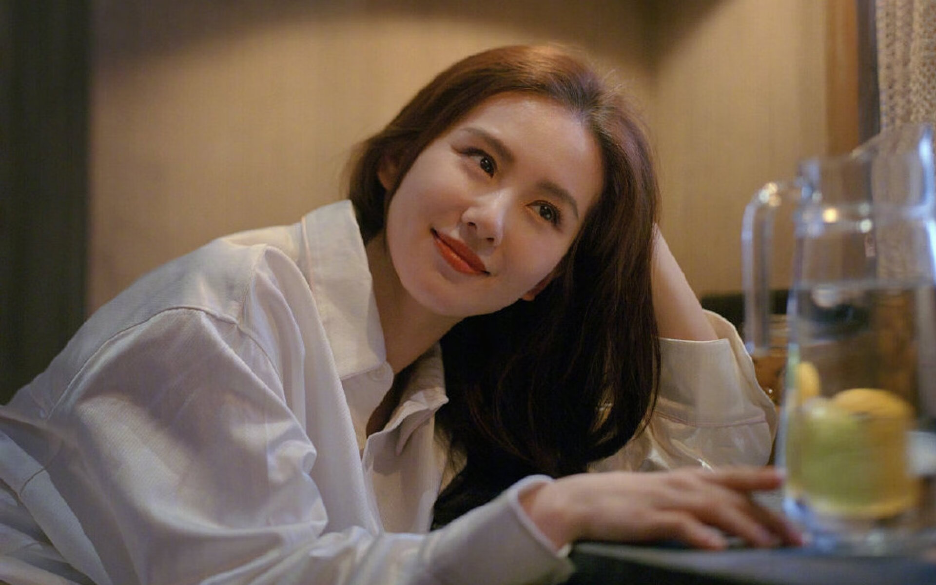 冷风中的王冠,突尼斯惊天逆转荷兰,贝林厄姆在世界排名争夺战中接管比赛