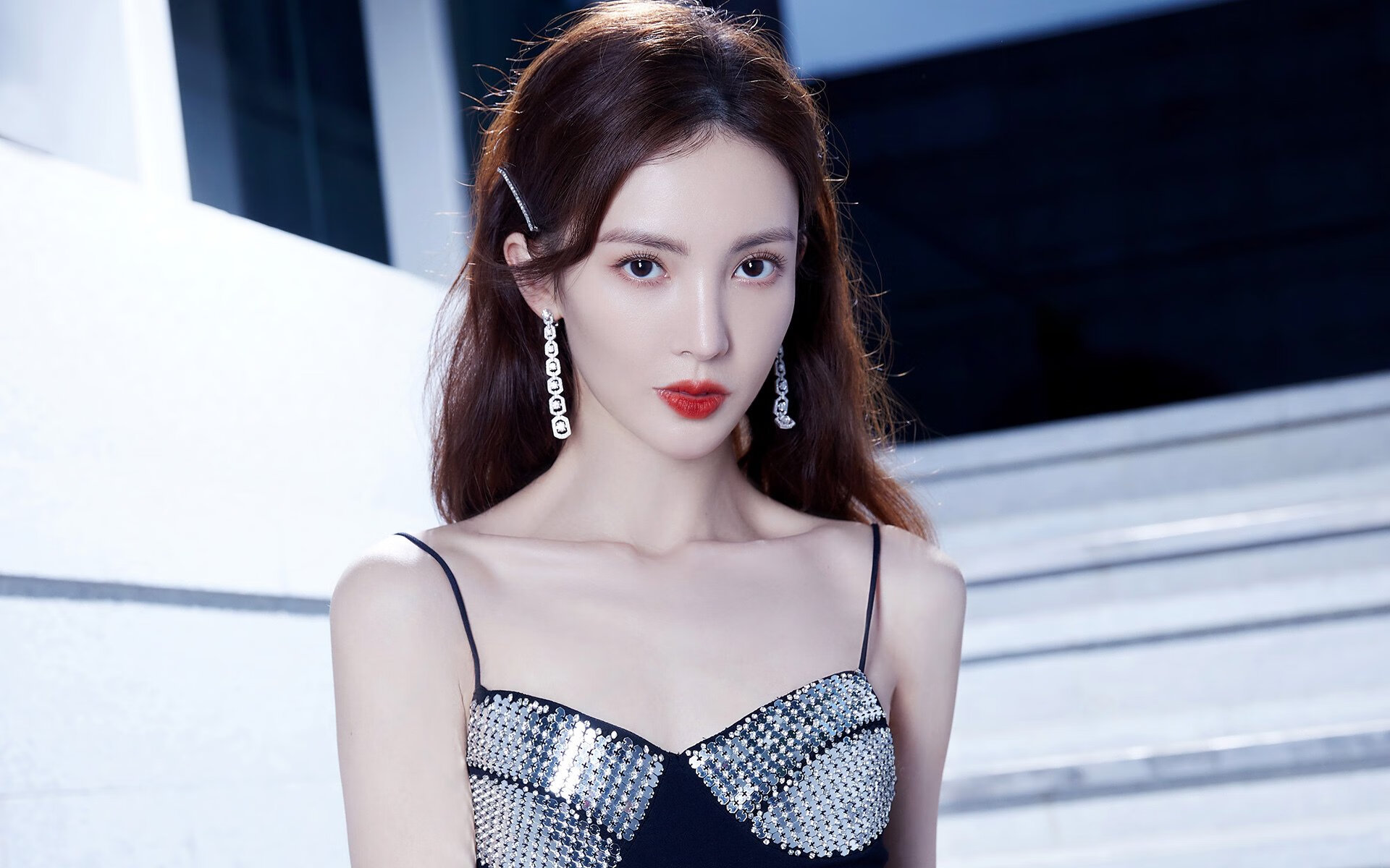 十分钟内的饕餮盛宴，爱德华兹是如何吞噬魔术的？