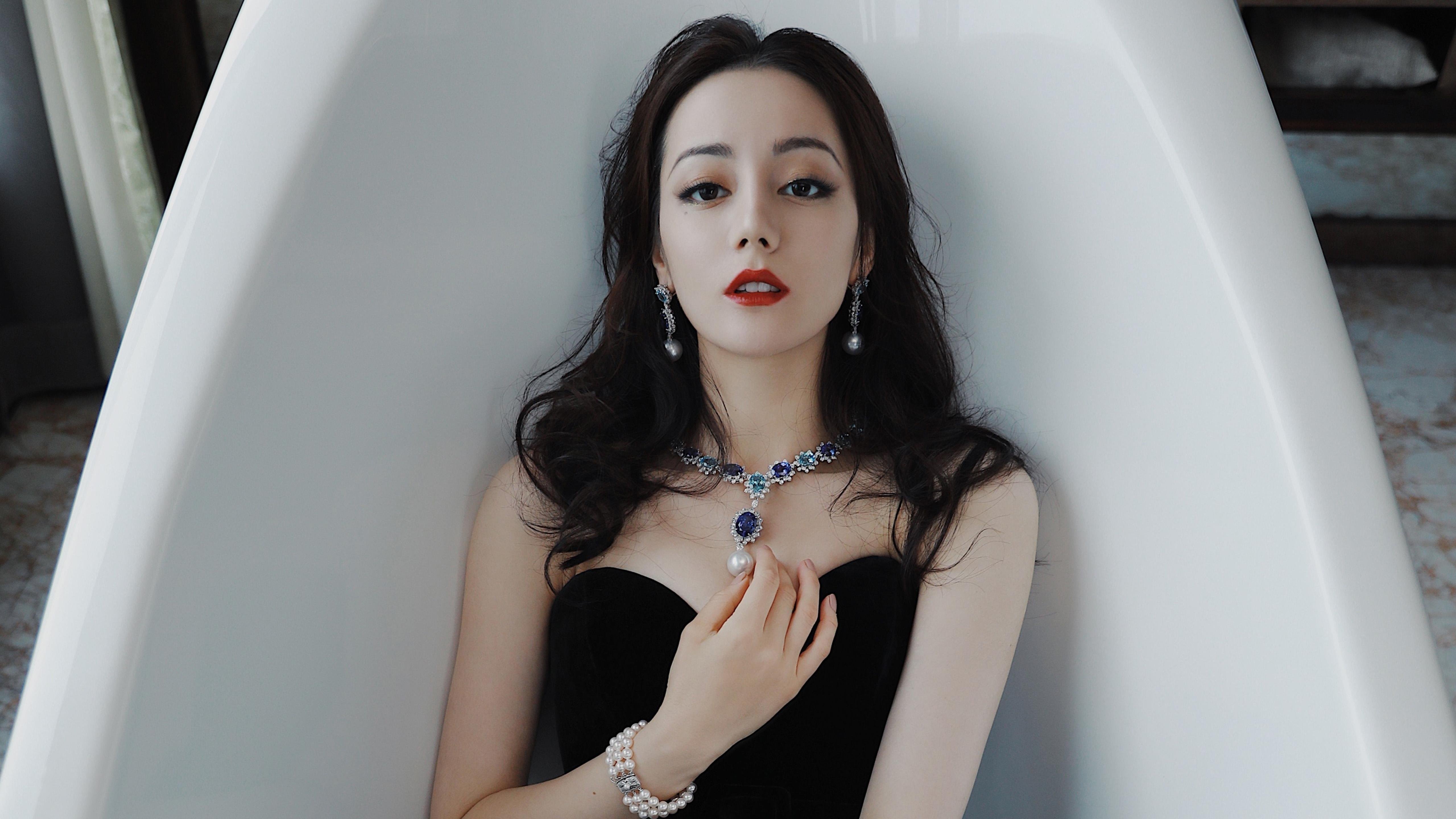 爵士末节引擎轰鸣，布伦森在F1争冠中接管比赛的篮球启示