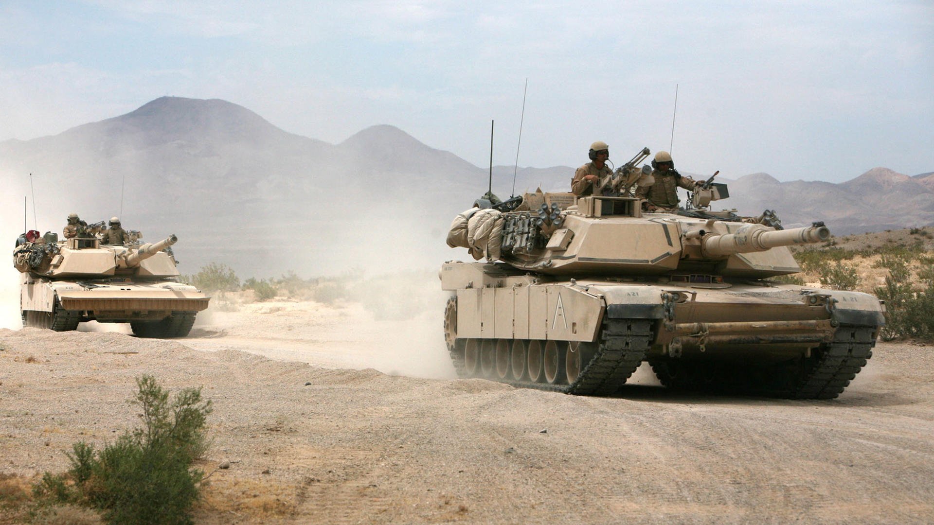 双面舞台，米切尔用同一把军刀切开湖人与奥运会