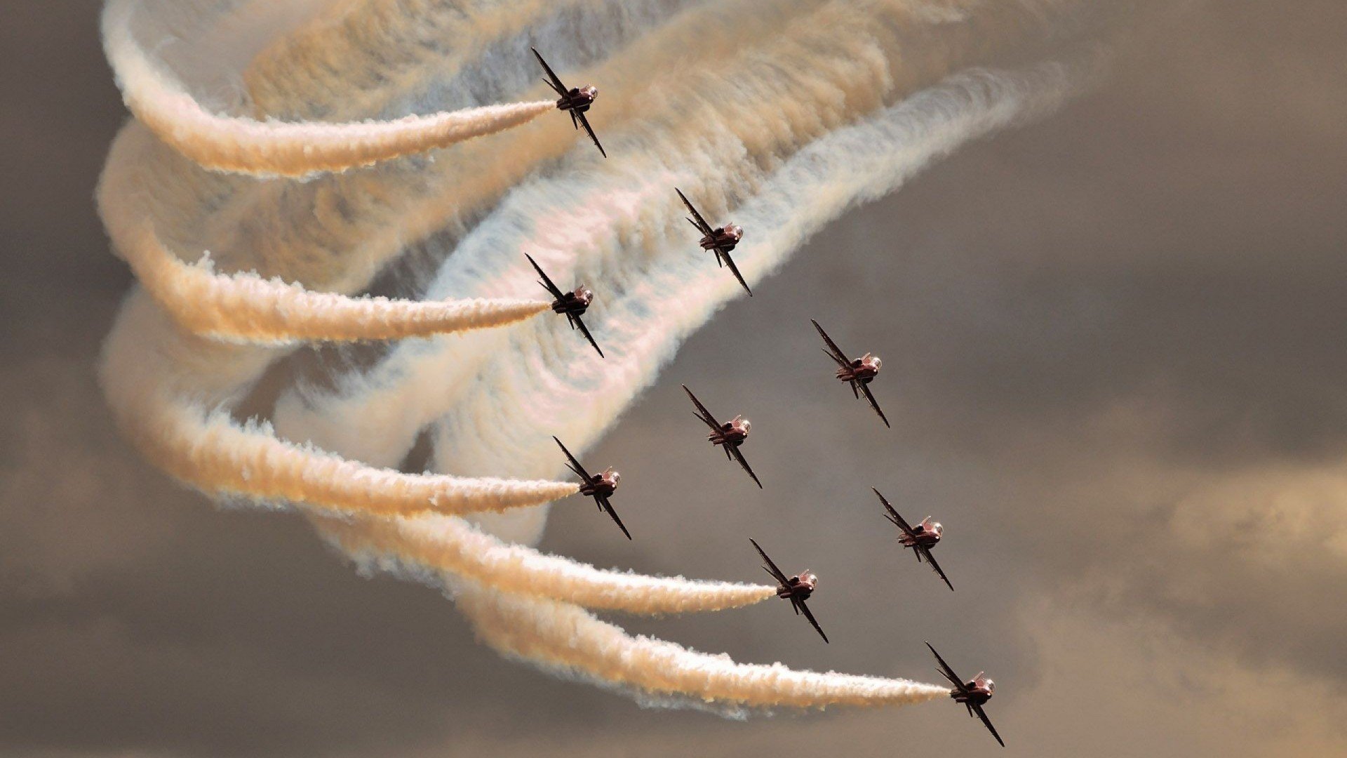 窒息雨夜,爱德华兹将全美命运扛在肩上