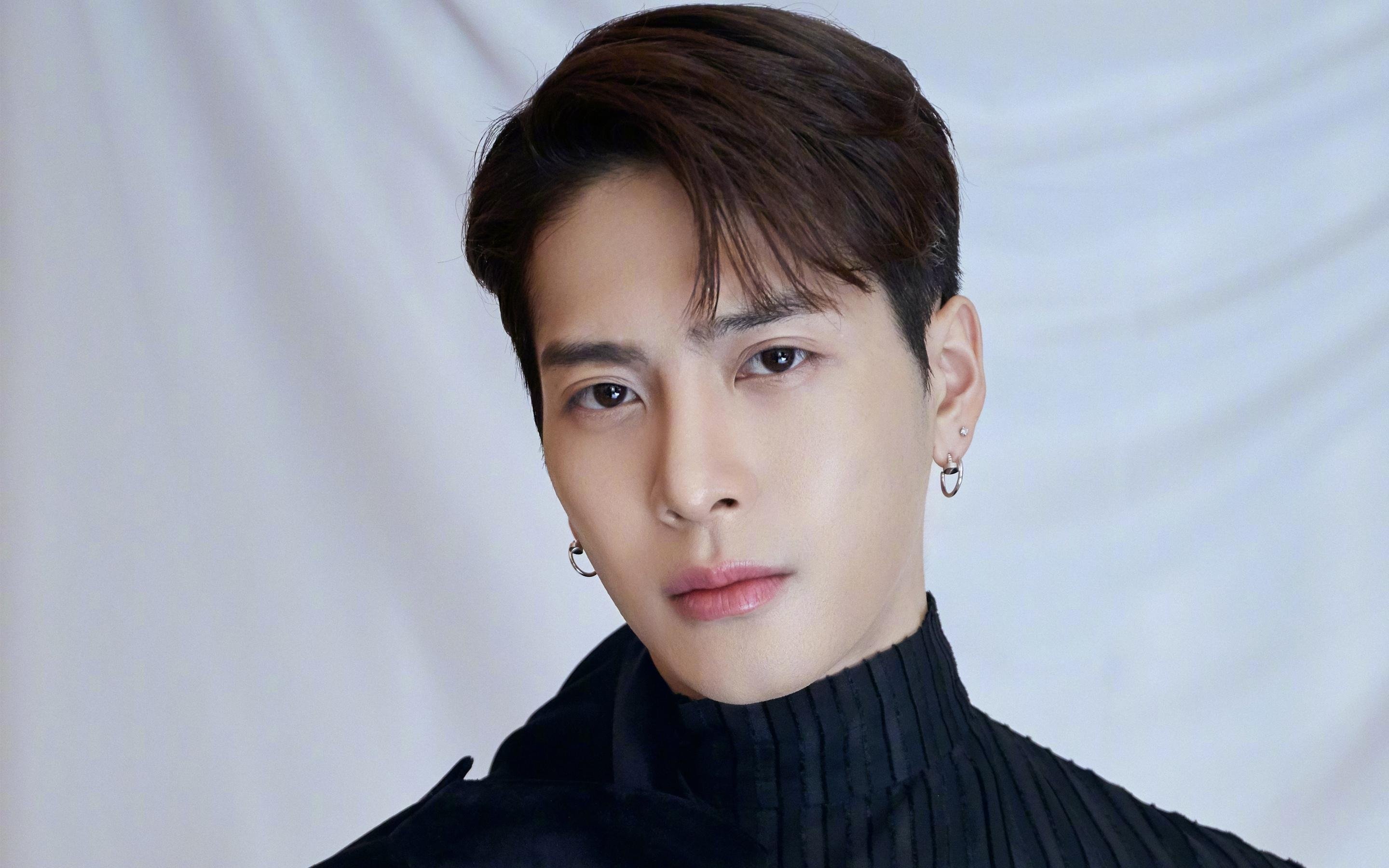 英超争冠之夜，乔治的炽热轨迹如何点燃球场，重写命运