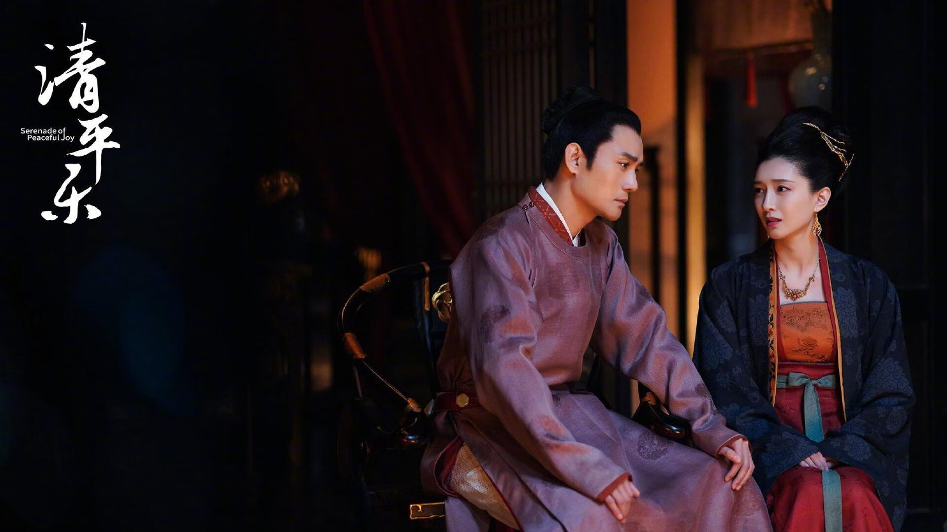 穿错球衣的救世主,当足球明星卢卡库踏上西决生死战场