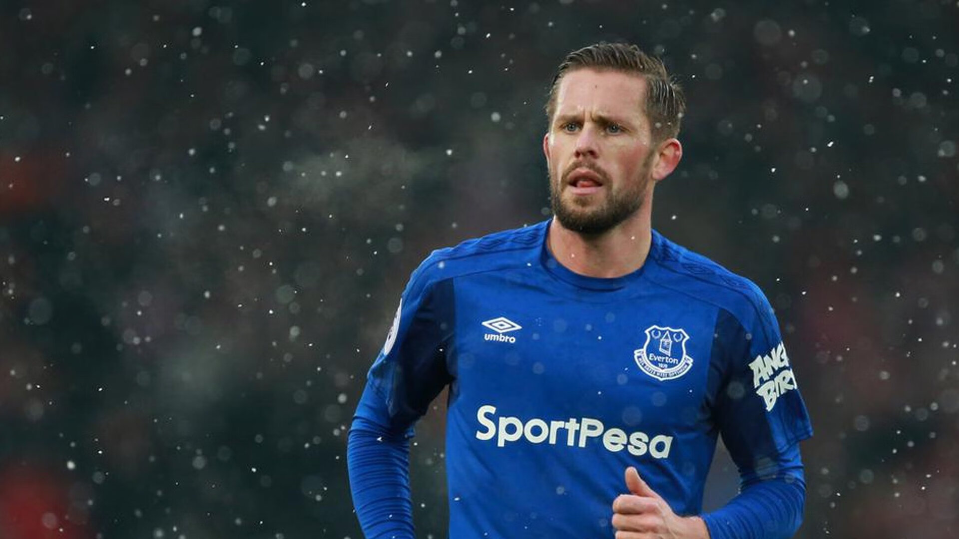 年度焦点之战，76人稳扎稳打，力克篮网