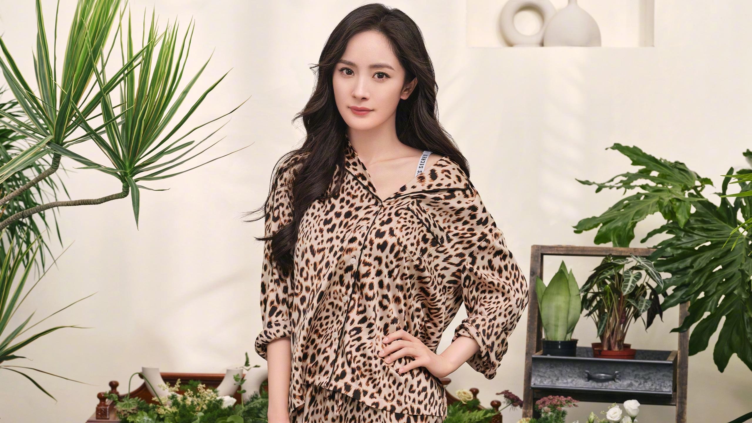 欧冠淘汰赛之夜，奥亚尔萨瓦尔的大师之作，一场定义现代前腰的教科书